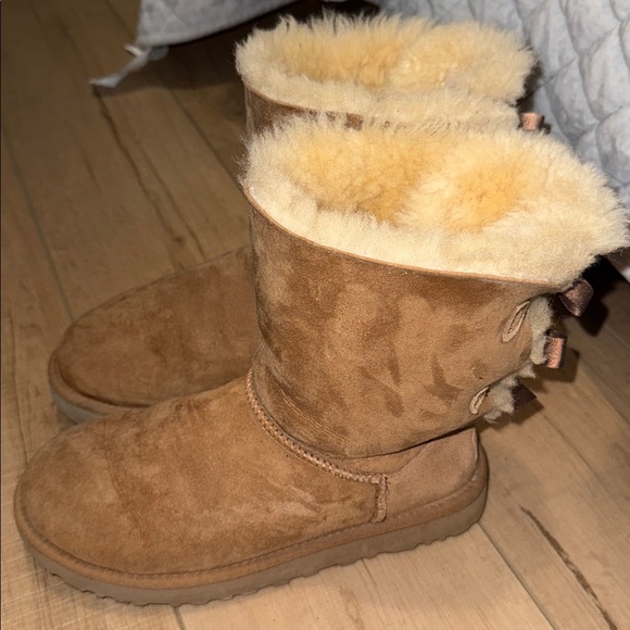 UGG Chestnut Boots with Chocolate Ribbons - Picture 2 of 3